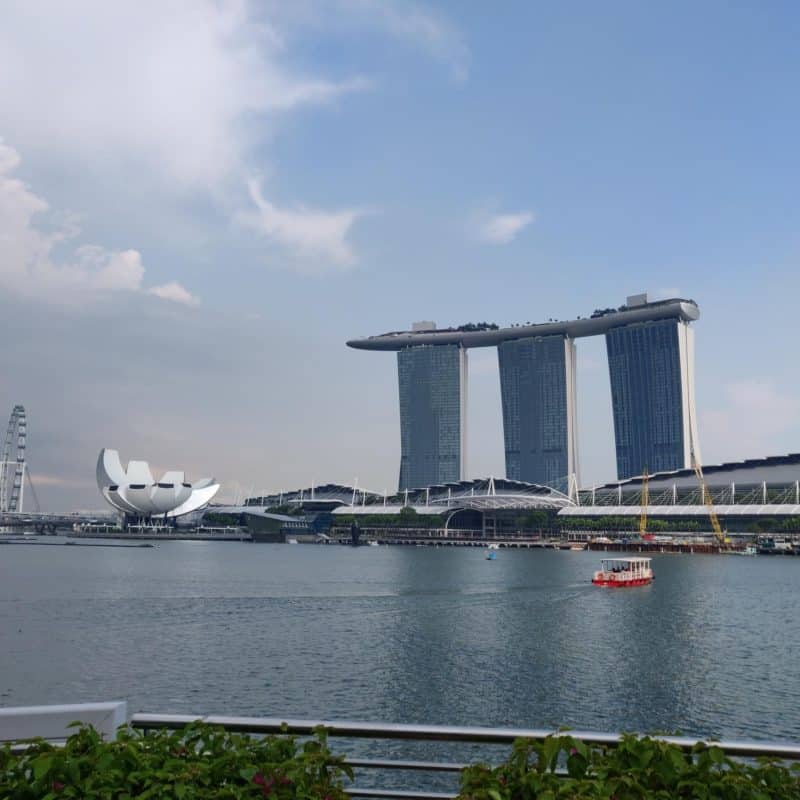 Singapore skyline of the Marina Bay Sands and Art and Science Museum